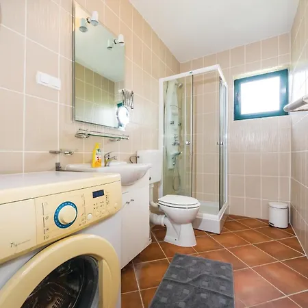 Lägenhet Three-bedroom In *