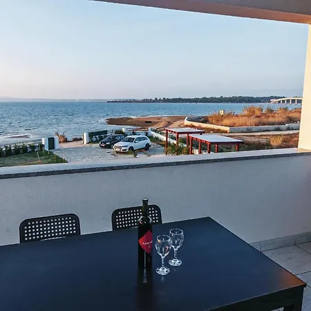 Nice Apartment In Privlaka With Wifi Privlaka (Zadar)