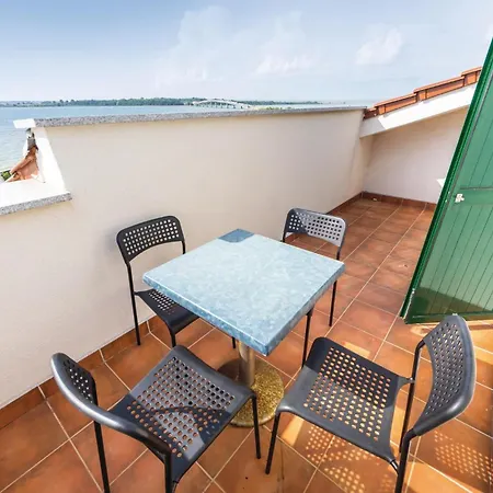 Nice Apartment In Privlaka With Wifi Privlaka (Zadar)