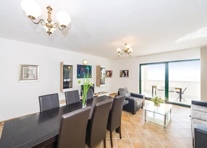 Appartamento Three-bedroom In