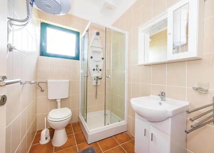 Three-bedroom In Privlaka (Zadar)
