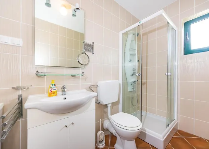 Three-bedroom In Appartamento *