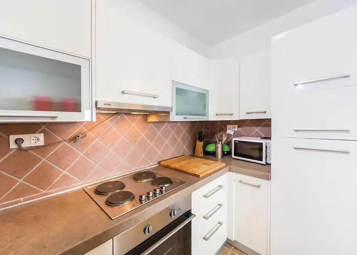 Three-bedroom In Privlaka (Zadar)