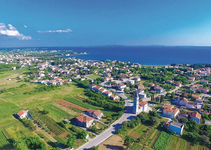 Three-bedroom In Appartamento Privlaka (Zadar)